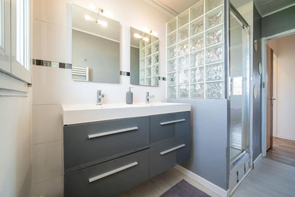 Air-Conditioned Apartment Sleeps 4 To 6 Parking Marseille Eksteriør bilde